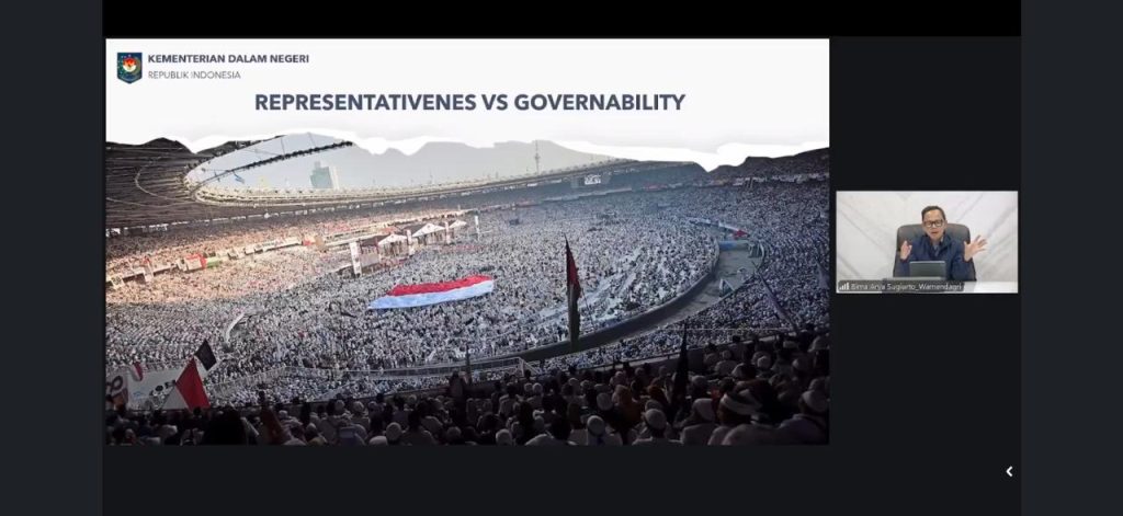 Kampus Bicara Demokrasi: IAIN SMART Buka Ruang Kritik dari Negara hingga Ruang Publik